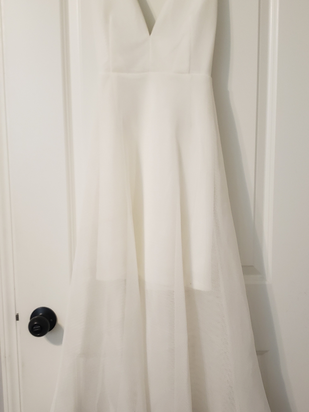Forever 21 White Backless V-Neck Flowing A-Line Dress